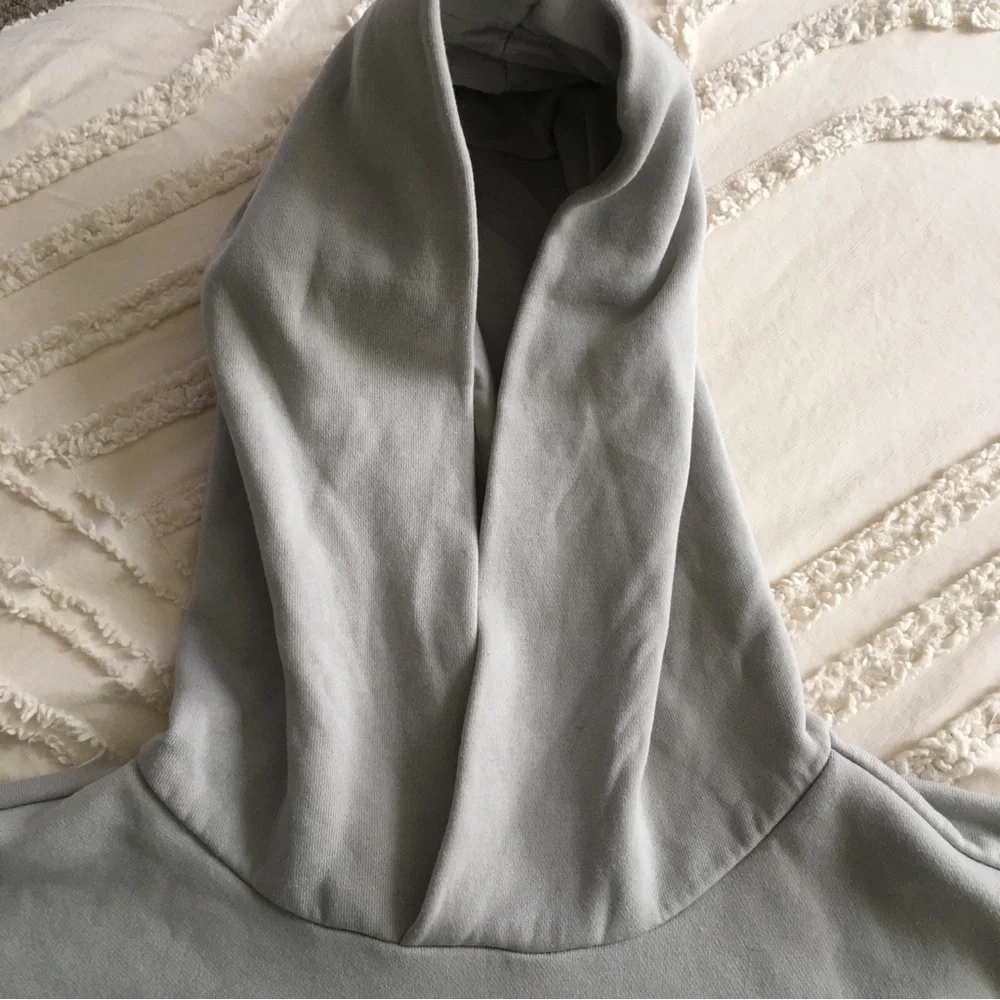 Adidas Men's Light Gray Pullover Hoodie